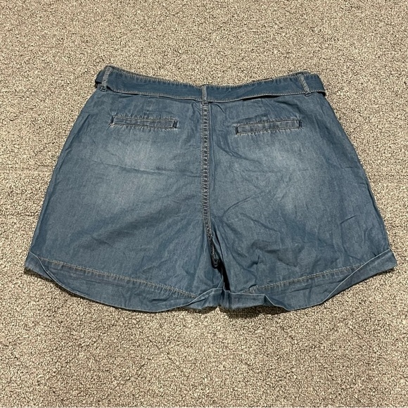 Kensie Shorts Womens 6/28 Blue Belted Soft Lightweight Jean Cuffed NWT - Picture 8 of 10